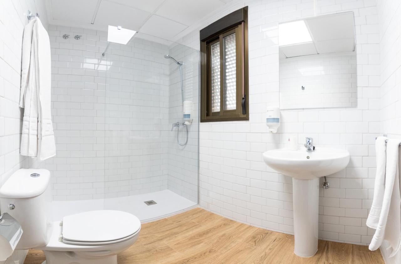 Hostal Vinuela San Pedro de Merida Ngoại thất bức ảnh
