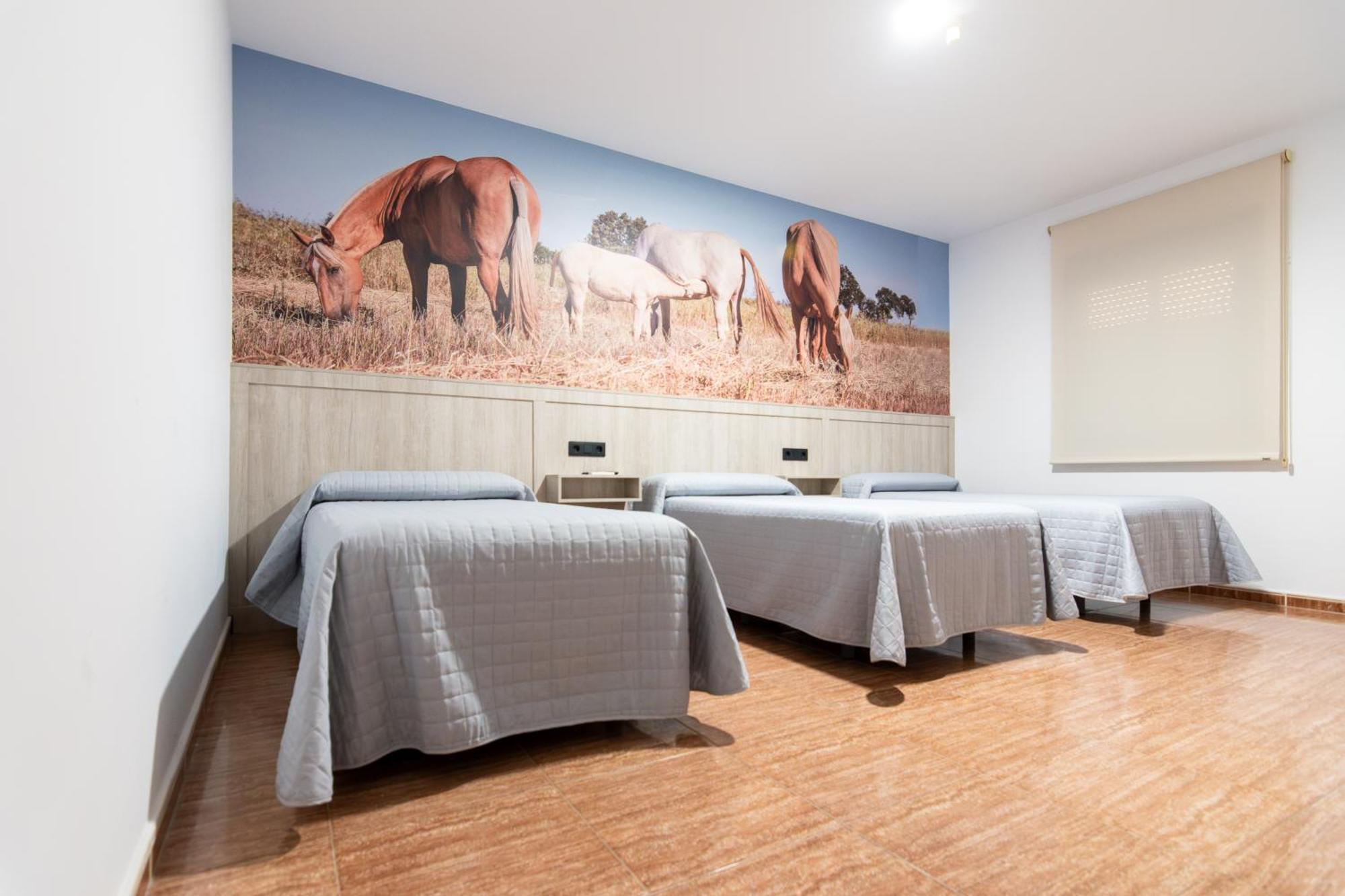 Hostal Vinuela San Pedro de Merida Ngoại thất bức ảnh